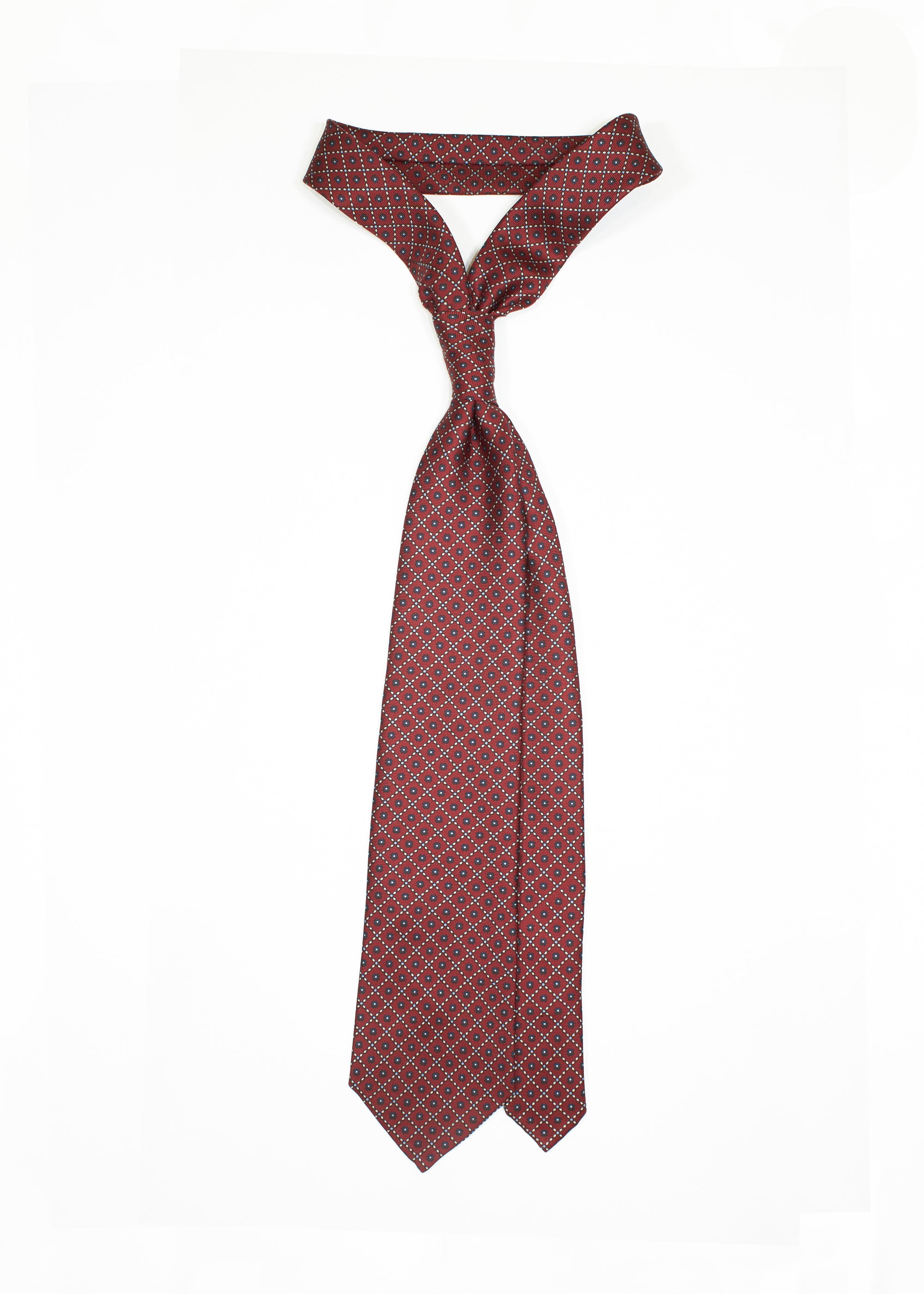 3-Fold Untipped Arf Tie
