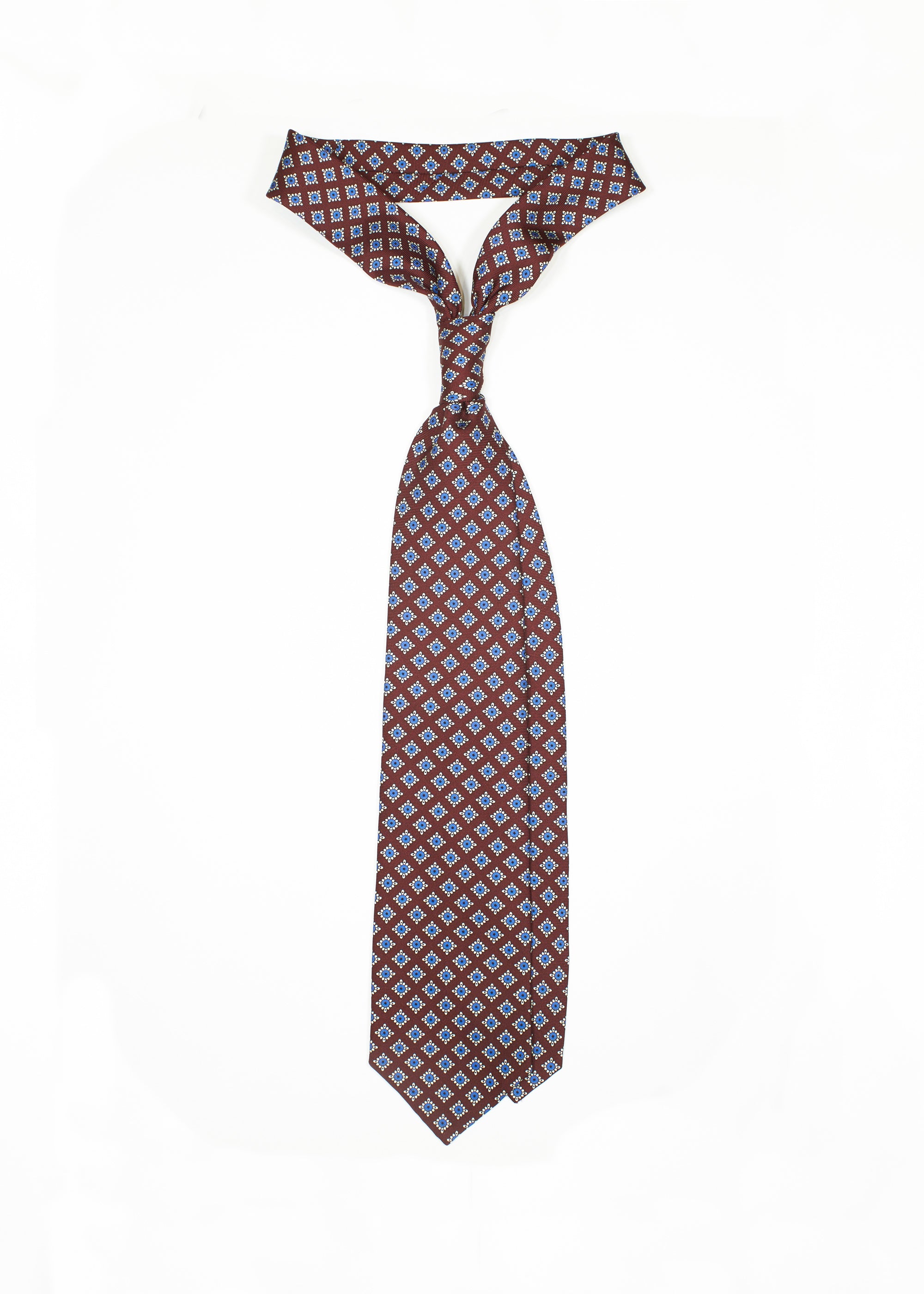3-Fold Untipped Pun Tie
